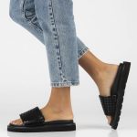 Bőr flip-flop Filippo DK6150/24 BK PT fekete